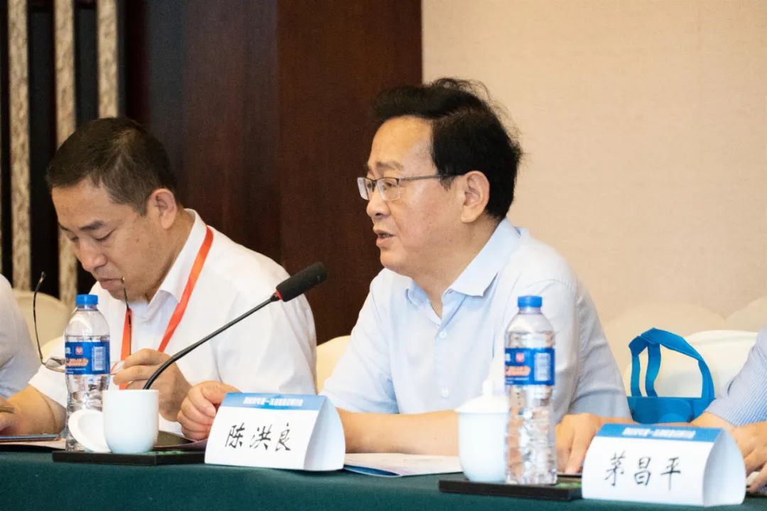 測(cè)繪類專業(yè)一流課程建設(shè)研討會(huì)召開(kāi)