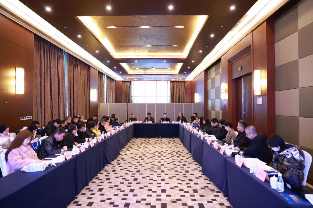重慶市測(cè)繪地理信息學(xué)會(huì)五屆八次常務(wù)理事會(huì)順利召開