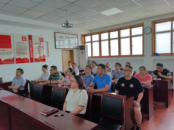 江蘇省測(cè)繪地理信息學(xué)會(huì)秘書處黨支部組織黨員收看慶祝中國(guó)共產(chǎn)黨成立100周年大會(huì)直播